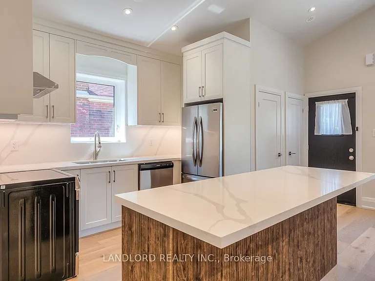 29 Hutton Ave — Photo 7