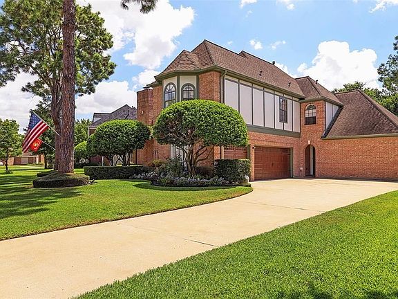 5th image of 13319 Tropicana Dr