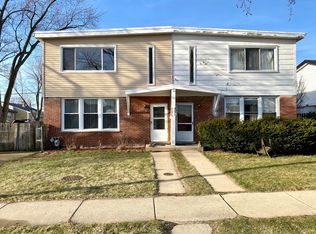 9078 W Church St, Des Plaines, IL 60016