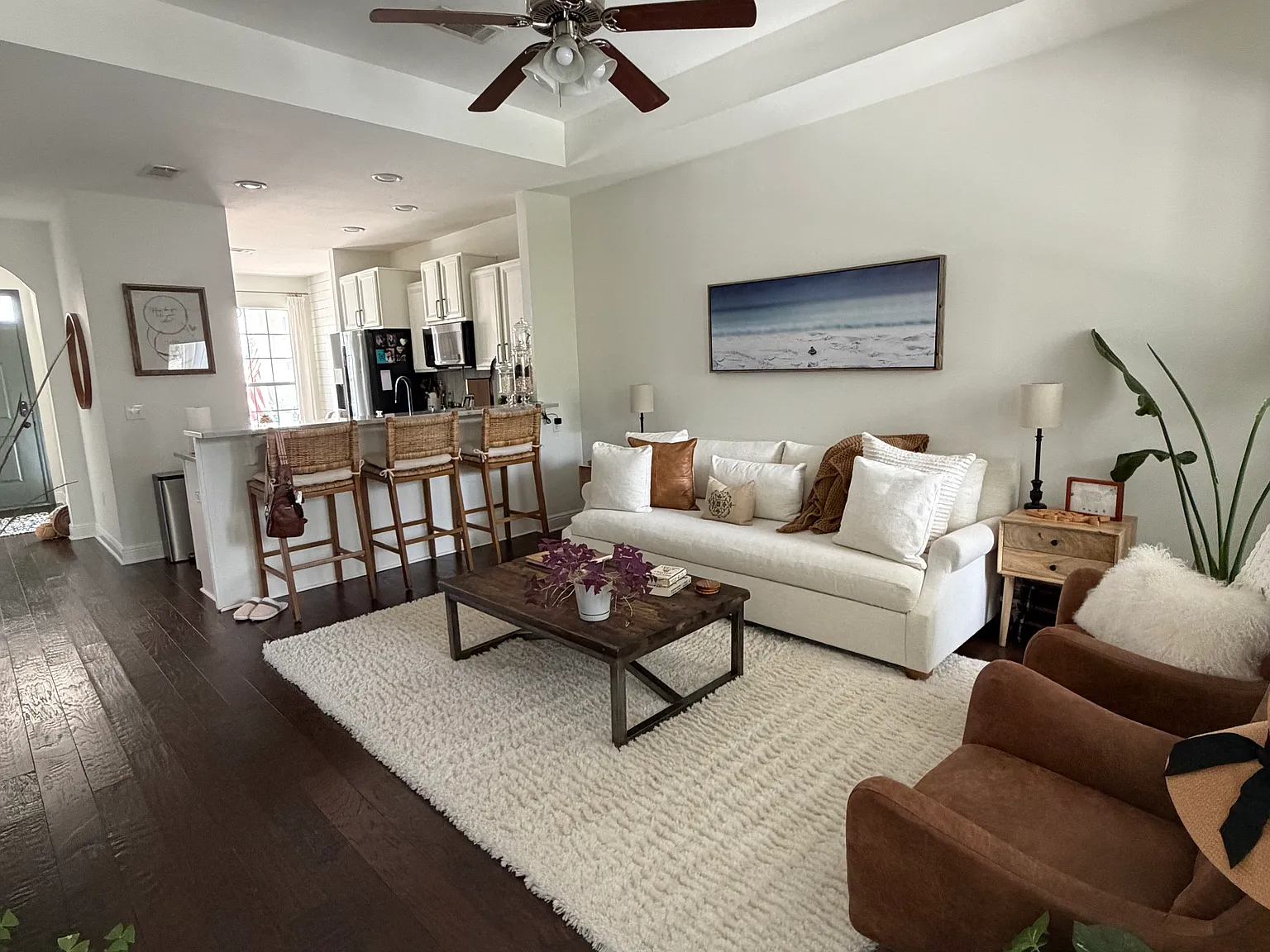 3 bed, 1315 sqft, $3,400 — Photo 4