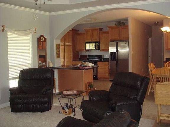 5th image of 1610 Eagle Ln