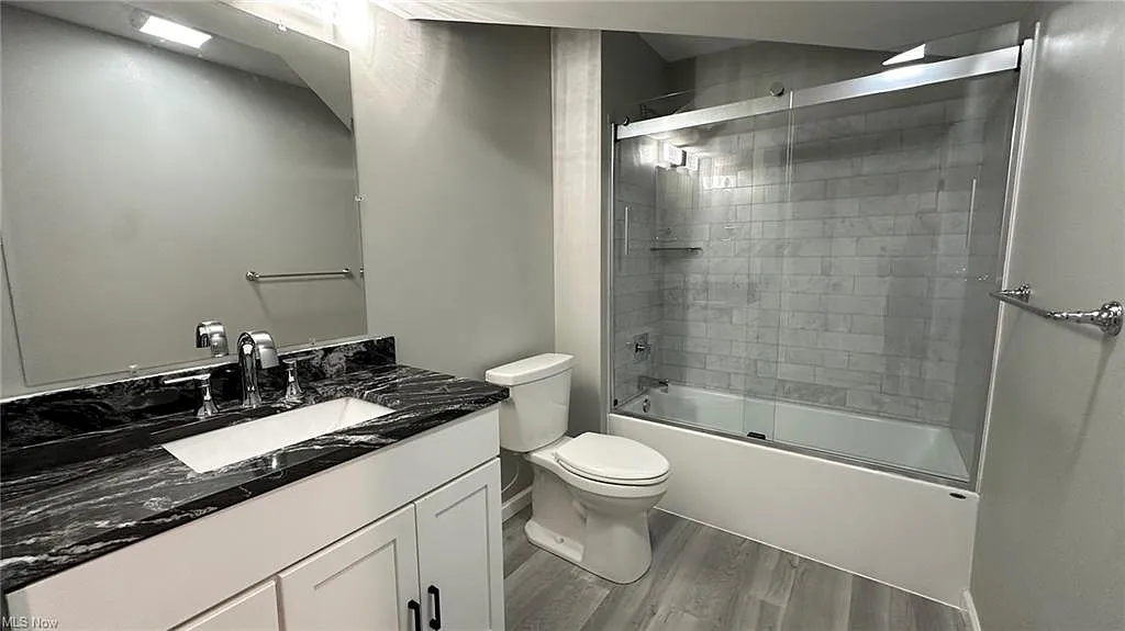 2 bed, 2471 sqft, $3,250 — Photo 3