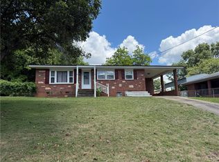 2210 9th Ave, Phenix City, AL 36867