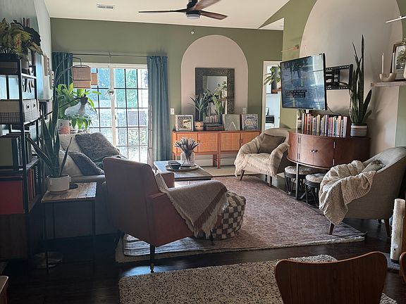 3rd image of 6401 Brookfield Court Dr APT 204