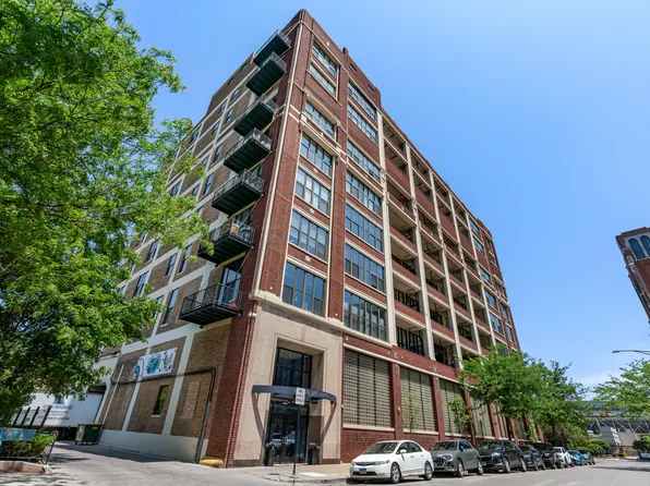 320 E 21st St Unit 615, Chicago, IL 60616