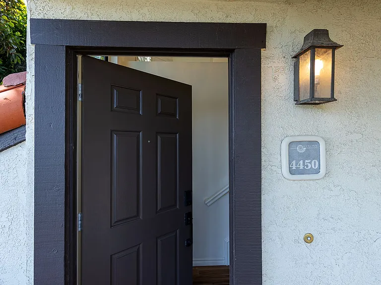 4450 Antigua Way — Photo 27