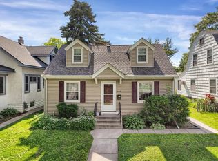 547 Glendale St, Saint Paul, MN 55104