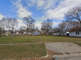 327 Kenwood Ave, Beloit, WI 53511