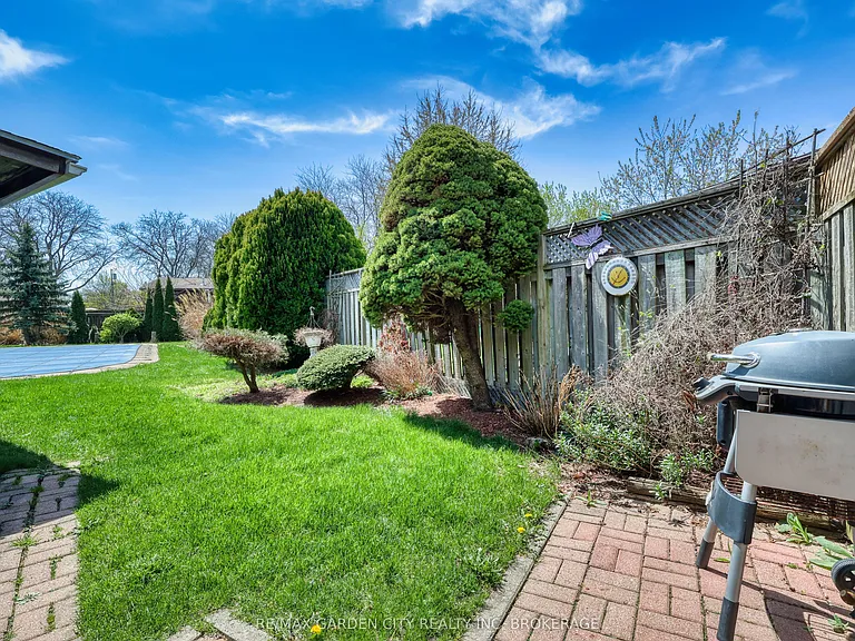 38 Cypress St #LOWER — Photo 3