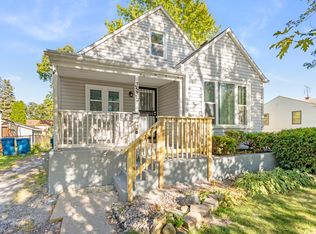 3535 Peoria St, Steger, IL