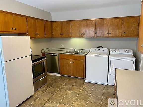 5th image of 152 McKinley Ave Floor 2