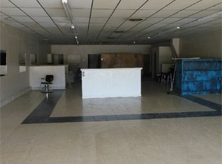 137 N Main St, Winters, TX 79567