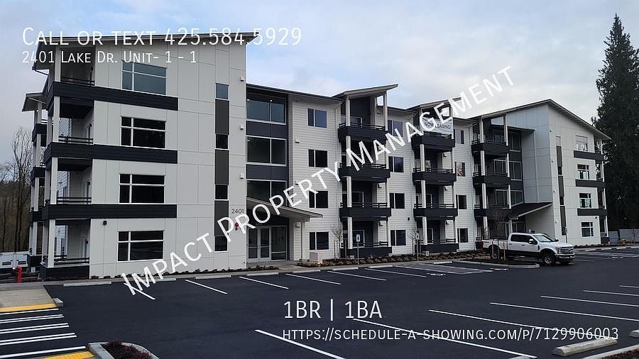 1st image of 2401 Lake Dr Unit 1