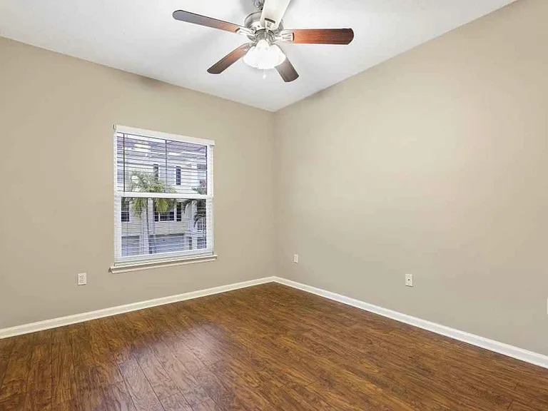 Guest Bedroom 1