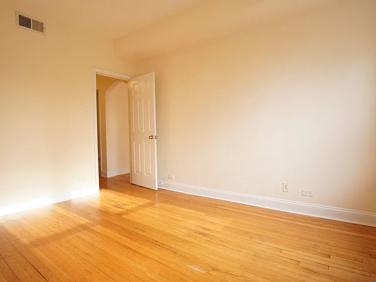3428 Parker LLC — Photo 9
