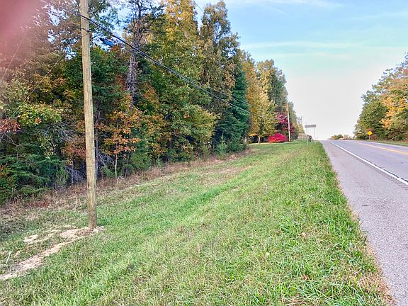 5th image of 127 Highway S