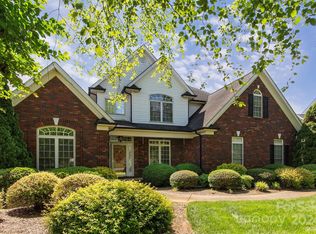 7844 Grimsby Cir, Harrisburg, NC 28075