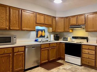 240 Aebersold Ln #8, Mineral Pt, WI 53565