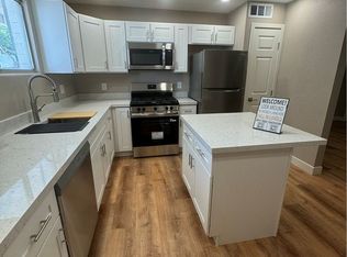 501 E Erie St APT B, Chandler, AZ 85225