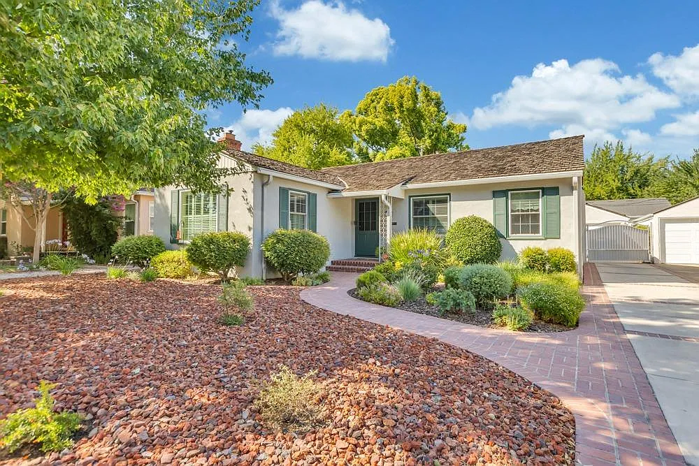 1331 Perkins Way photo 1