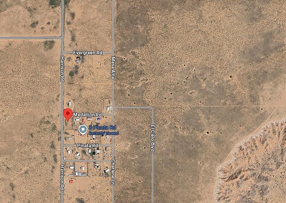 2nd image of 2 Medallion Rd