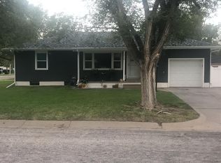 710 W Hamilton Ave, Claflin, KS 67525