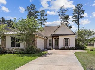 23339 Noble Oak Dr, Springfield, LA 70462