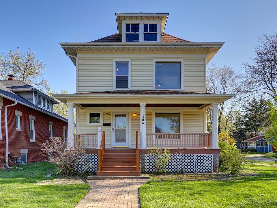 1st image of 1505 Oakwood Ave