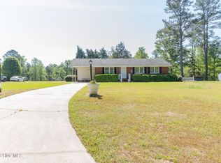93 Gibson Dairy Road, Elizabethtown, NC 28337