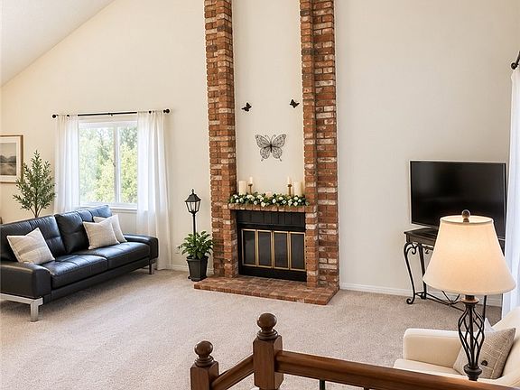 5th image of 30511 Bayhill Dr