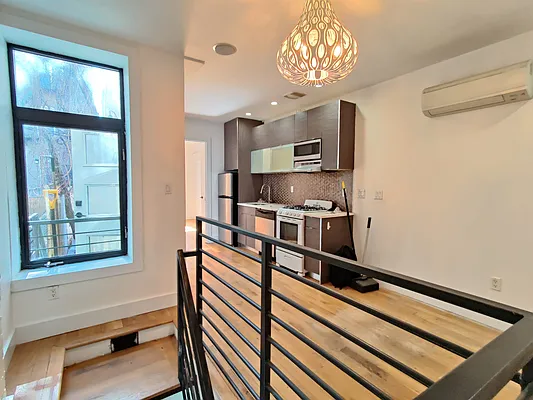 Rented by Signature Property Realty | media 3