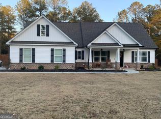 147 Evergreen S, Barnesville, GA 30204
