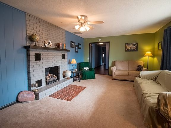 5th image of 2305 Meadow Ln