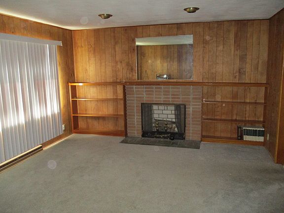 2nd image of 717 Skyview Dr