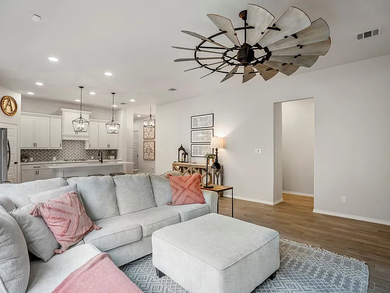 334 Topper Pines Dr — Photo 25