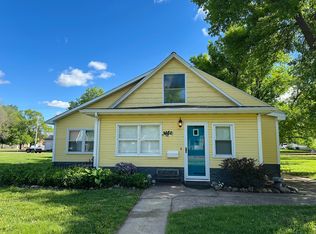 1025 E 7th Ave, Mitchell, SD 57301