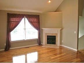 3rd image of 1107 Kennesaw Dr