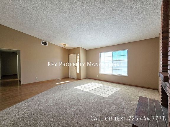 3rd image of 7112 Lodge Cir