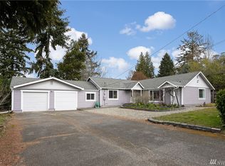 2216 SW 106th St, Seattle, WA 98146