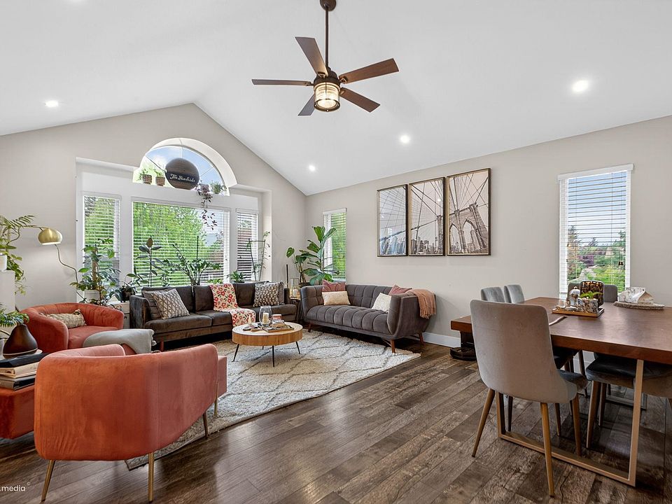 1st image of 7558 Garnet Dr