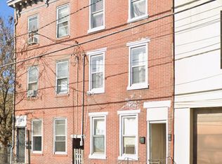 111 Calhoun St FLOOR 2, Trenton, NJ 08618