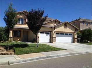 14665 Hummingbird Rd, Victorville, CA 92394
