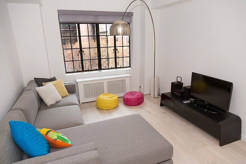 1st image of 45 Tudor City Pl APT 915
