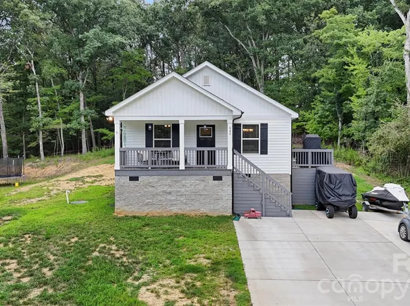 542 Oak Rd, Norwood, NC 28128
