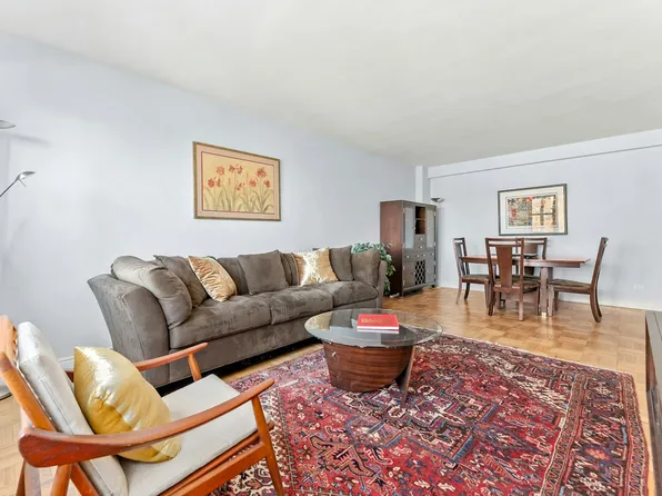 11 Riverside Drive 11VE image 2 of 13