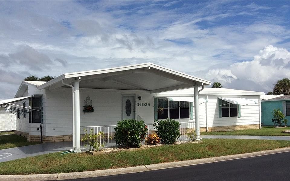 1st image of 34039 Dovewood Dr