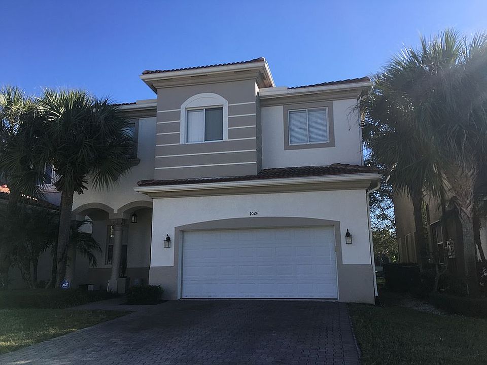 1st image of 1024 Grove Park Cir