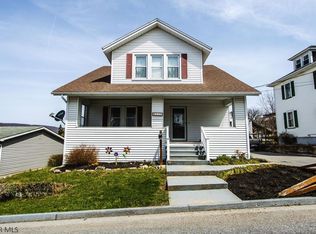 115 E Christiana St, Martinsburg, PA
