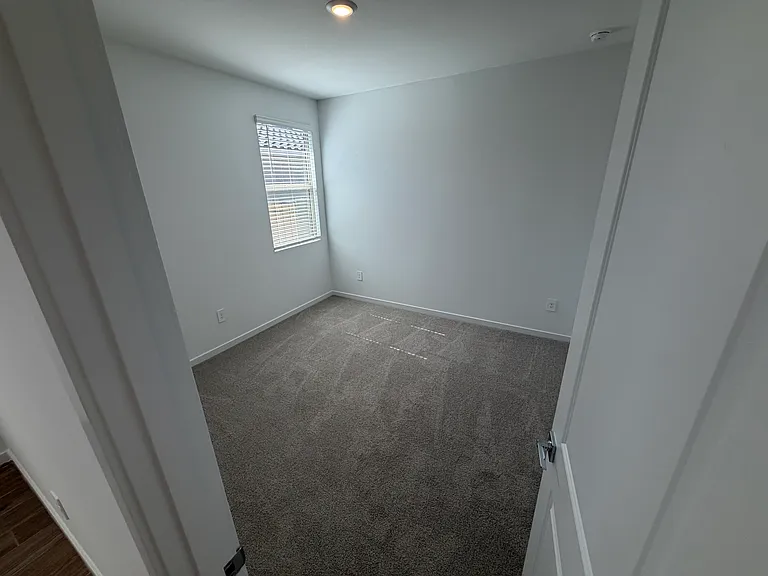 4144 W Erik Ln — Photo 36