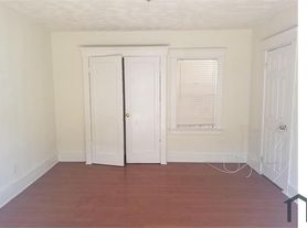 829 1/2 W 43rd Pl, Los Angeles, CA